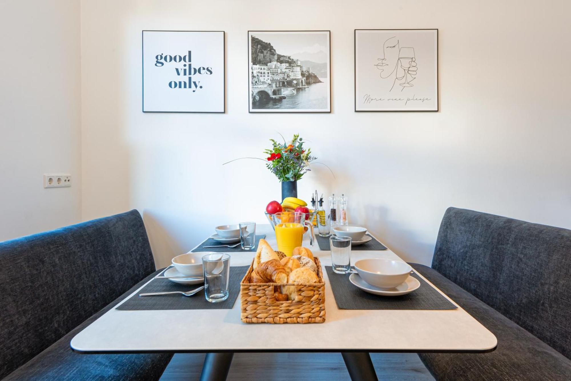 Modernes Mit Garage & Ps4 Von Your Way Appartement *