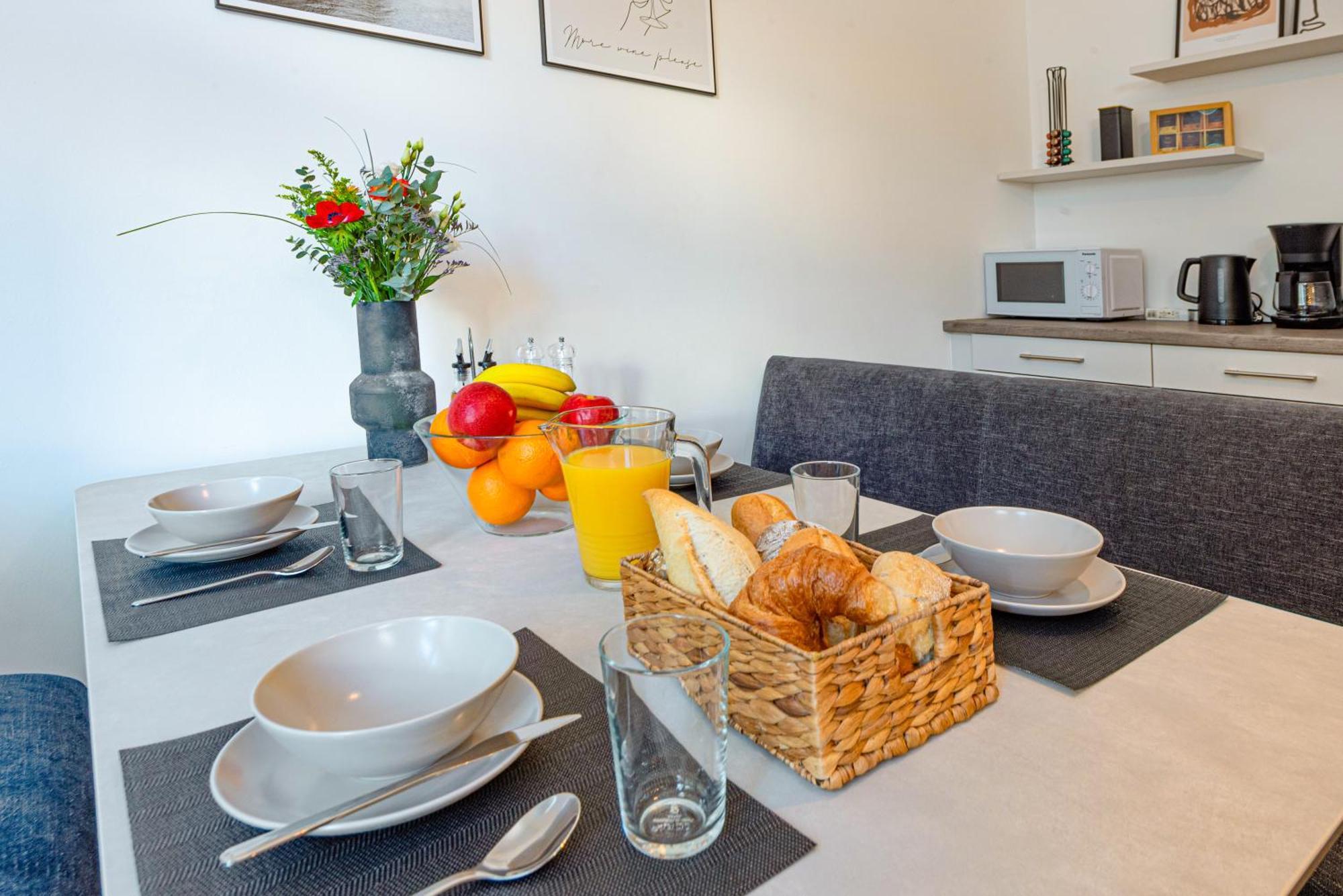 Modernes Mit Garage & Ps4 Von Your Way Appartement
